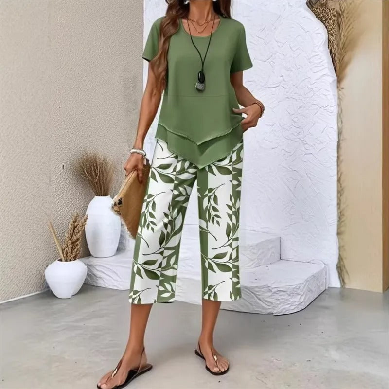 COMPLETO CASUAL COMPOSTO DA TUNICA A GIROCOLLO E PANTALONI A GAMBA LARGA